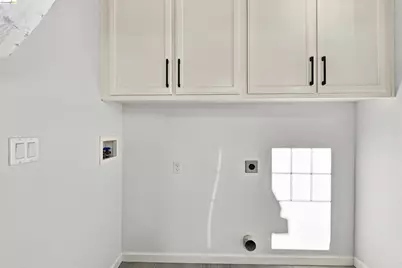 23389 Canyon Terrace Dr, Castro Valley, CA 94552 - Photo 22