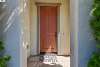 5372 Chesbro Ave., San Jose, CA 95123 - Photo 2