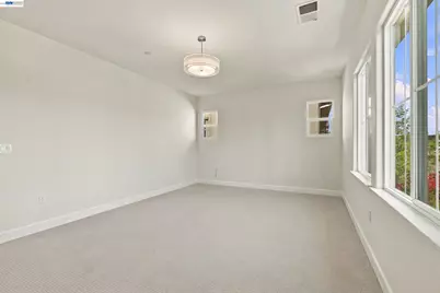 5372 Chesbro Ave., San Jose, CA 95123 - Photo 22