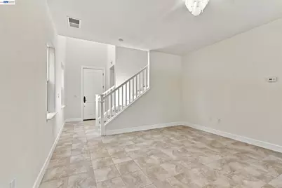 5372 Chesbro Ave., San Jose, CA 95123 - Photo 6