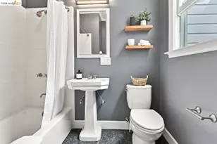147 Day St, San Francisco, CA 94131 - Photo 22