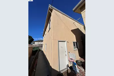 3027 Yolo Ave, El Cerrito, CA 94530 - Photo 16