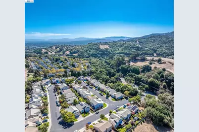 8039 Canyon Creek Cir, Pleasanton, CA 94588 - Photo 48