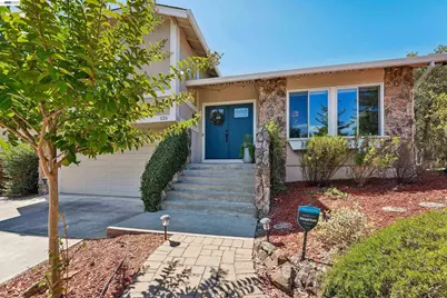 135 St. Germain Lane, Pleasant Hill, CA 94523 - Photo 1