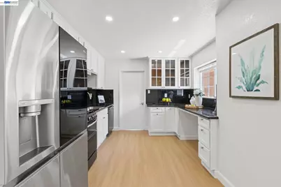 31261 Fredi St, Union City, CA 94587 - Photo 18