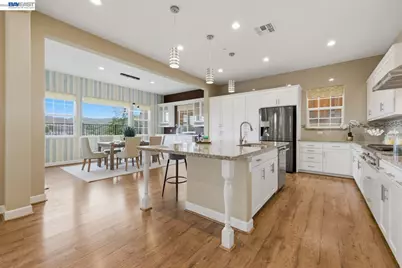 3871 Highpointe Ct, Dublin, CA 94568 - Photo 14