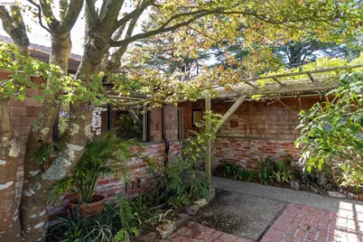 22 Kensington Ct, Kensington, CA 94707 - Photo 32