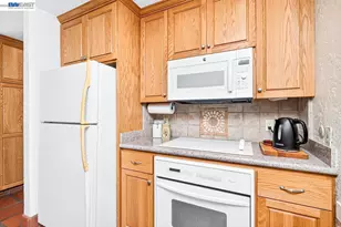 35575 Palomares Rd, Castro Valley, CA 94552 - Photo 26