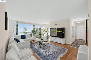 400 Davey Glen Rd, Belmont, CA 94002 - Photo 14