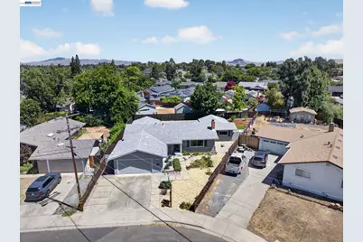 4150 Florida Ct, Livermore, CA 94550 - Photo 2
