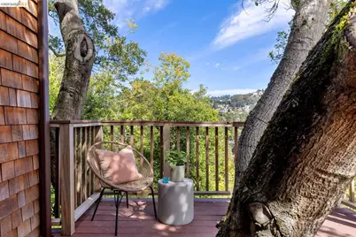 5430 Estates Dr, Oakland, CA 94618 - Photo 20