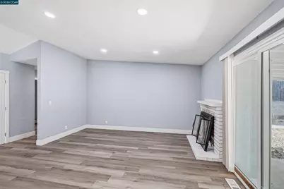 240 Power Drive, Vallejo, CA 94589 - Photo 14