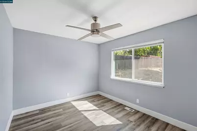 240 Power Drive, Vallejo, CA 94589 - Photo 20