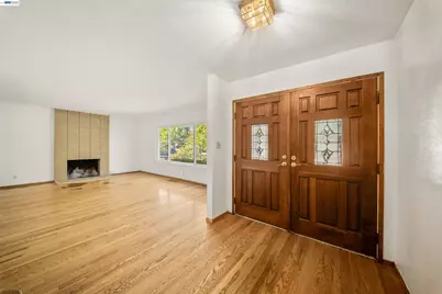 1721 Beachwood Way, Pleasanton, CA 94566 - Photo 4
