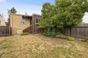 5621 Roberts Ave, Oakland, CA 94605 - Photo 12