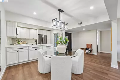 2749 Pine Knoll Drive #2, Walnut Creek, CA 94595 - Photo 18