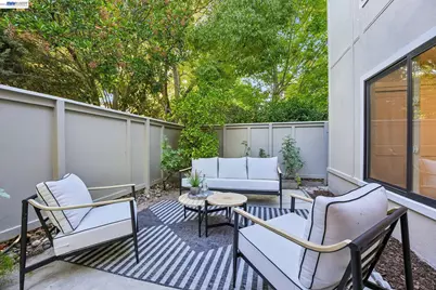 2749 Pine Knoll Drive #2, Walnut Creek, CA 94595 - Photo 6