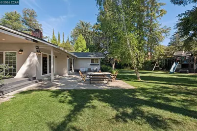 837 Tully Way, Concord, CA 94518 - Photo 42