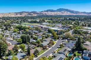 1740 Argonne Dr, Concord, CA 94518 - Photo 58