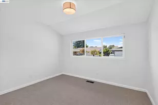 1740 Argonne Dr, Concord, CA 94518 - Photo 32