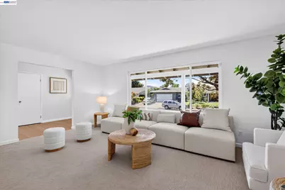 1740 Argonne Dr, Concord, CA 94518 - Photo 12