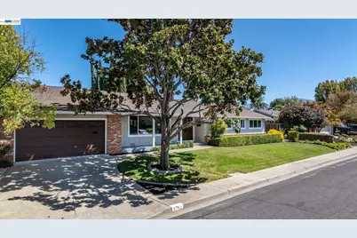 1740 Argonne Dr, Concord, CA 94518 - Photo 50