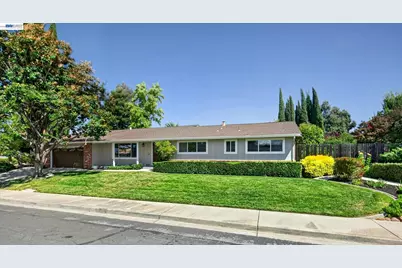 1740 Argonne Dr, Concord, CA 94518 - Photo 2