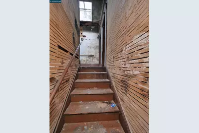 70 Liebig Street, San Francisco, CA 94112 - Photo 12