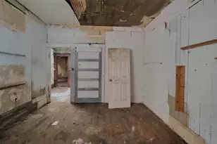 70 Liebig St, San Francisco, CA 94112 - Photo 14