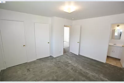 24675 Townsend Ave, Hayward, CA 94544 - Photo 12