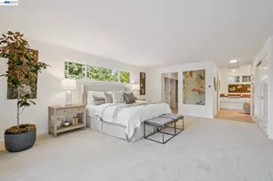 6427 Ascot Dr, Oakland, CA 94611 - Photo 6
