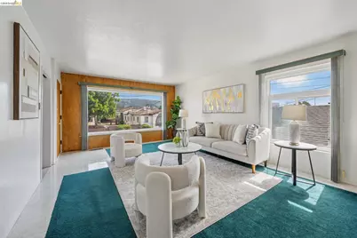 5709 Walnut Street, Oakland, CA 94605 - Photo 4