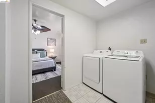 5709 Walnut St, Oakland, CA 94605 - Photo 18