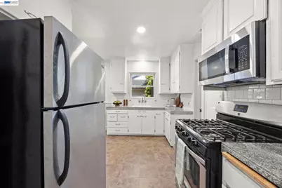 1942 6th St, Concord, CA 94519 - Photo 10