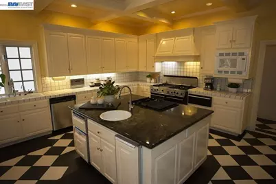 4 Deer Oaks Dr, Pleasanton, CA 94588 - Photo 8