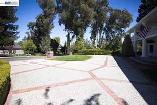 4 Deer Oaks Dr, Pleasanton, CA 94588 - Photo 56