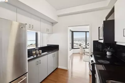 6363 Christie Avenue #2017, Emeryville, CA 94608 - Photo 22