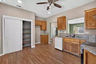 152 Chardonnay St, Los Banos, CA 93635 - Photo 26