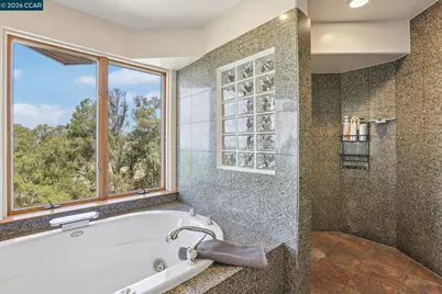 3906 Arbutus Ct, Hayward, CA 94542 - Photo 42