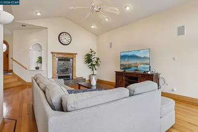 3906 Arbutus Ct, Hayward, CA 94542 - Photo 12