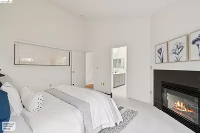 557 Hiller Dr, Oakland, CA 94618 - Photo 32