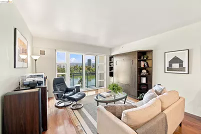 1 Lakeside Dr #607, Oakland, CA 94612 - Photo 2