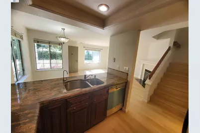 7432 Oxford Cir, Dublin, CA 94568 - Photo 14
