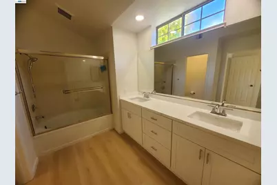 7432 Oxford Cir, Dublin, CA 94568 - Photo 24