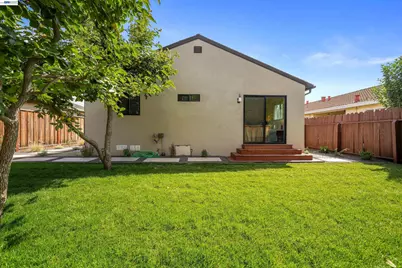31967 Albany St, Hayward, CA 94544 - Photo 34