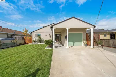 31967 Albany St, Hayward, CA 94544 - Photo 2