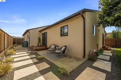 31967 Albany St, Hayward, CA 94544 - Photo 38