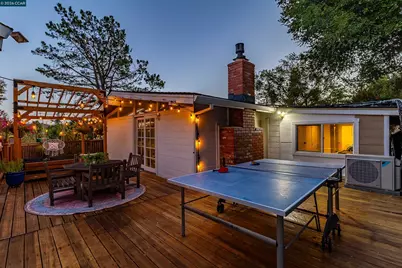 341 Paloma Ct, Martinez, CA 94553 - Photo 54