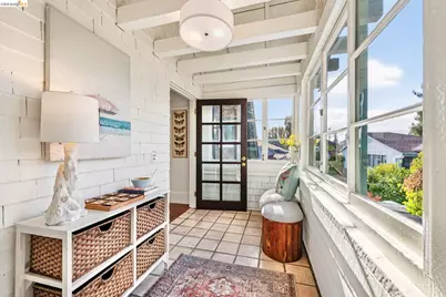 2319 Woolsey St, Berkeley, CA 94705 - Photo 36