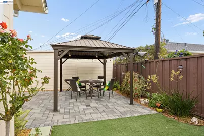 104 Cypress St, Alameda, CA 94501 - Photo 38